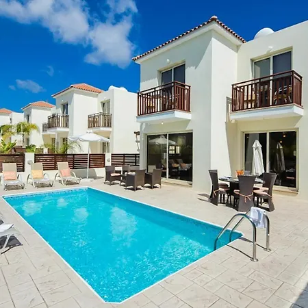 Oceanview Luxury 018 *